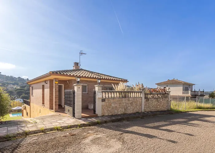 Luz Lloret Con Piscina וילה
