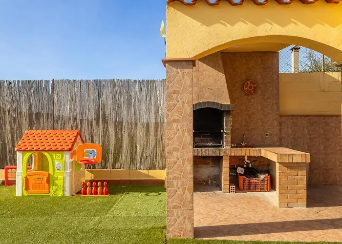 Luz Lloret Con Piscina יורט דה מאר