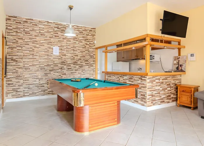 Luz Lloret Con Piscina יורט דה מאר